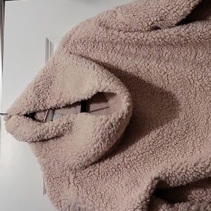 New with tag light pink cowl neck sherp